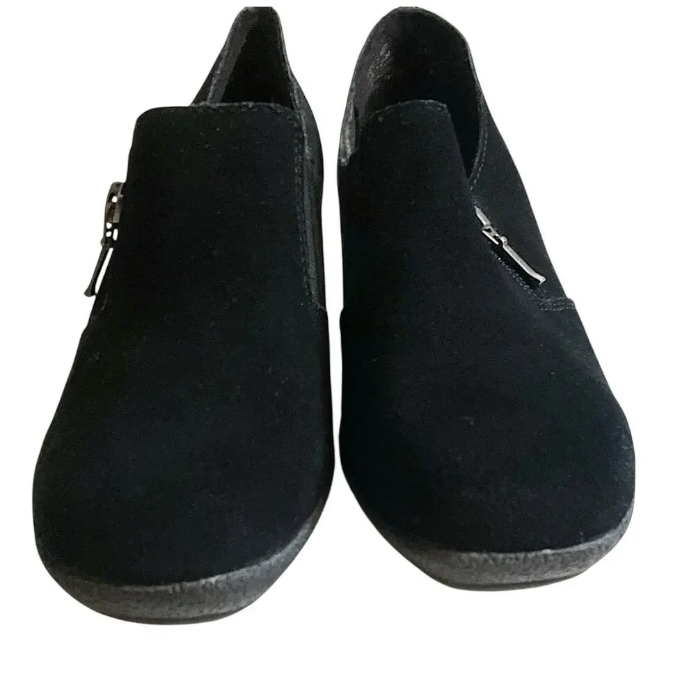Solesenseability Black Leather Comfort Wedge Slip On Shoes Women’s 8 Travel Work